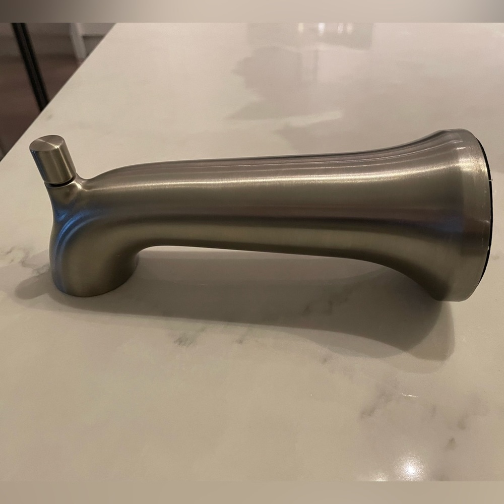 Kohler Setra bath spout